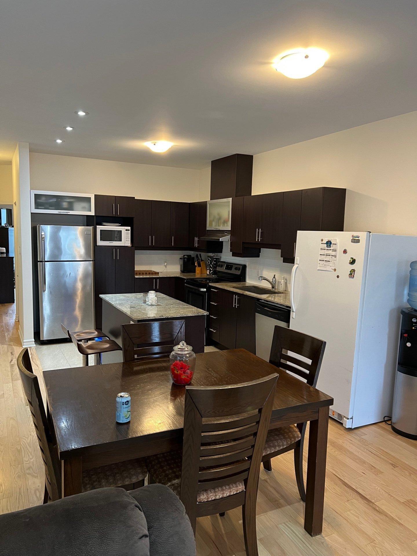 









50


Rue Lower Maple

, B2,
Hudson,




QC
J0P1H0

