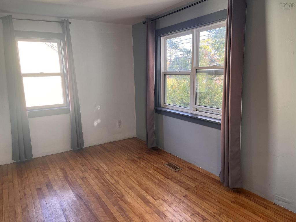 












155 Old Sambro Road

,
Halifax,




NS
B3R 1R1

