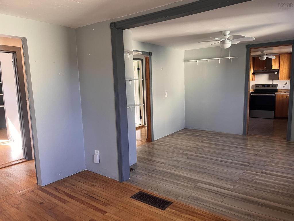 












155 Old Sambro Road

,
Halifax,




NS
B3R 1R1

