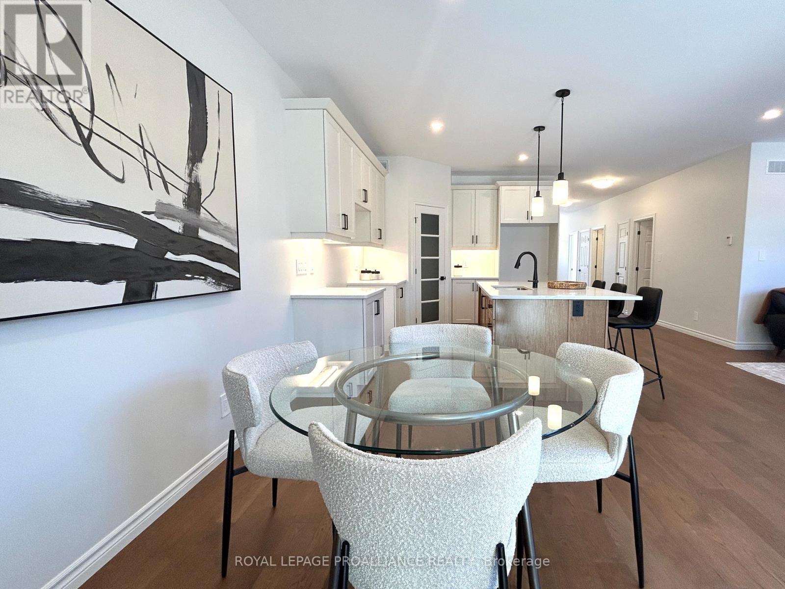 












81 ATHABASKA DRIVE

,
Belleville (Thurlow Ward),




Ontario
K8N0T1

