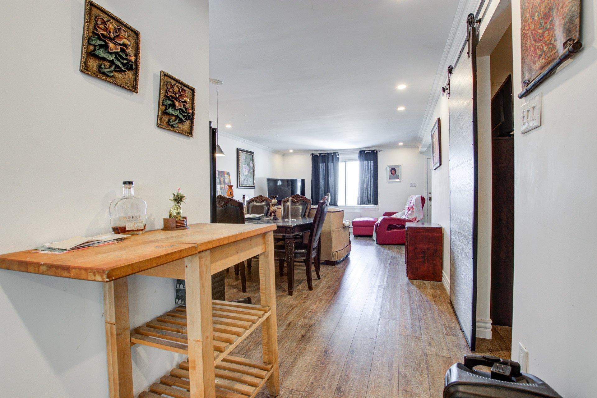 









4126

 - 4130


Rue de Charleroi

,
Montréal (Montréal-Nord),




QC
H1H1S8

