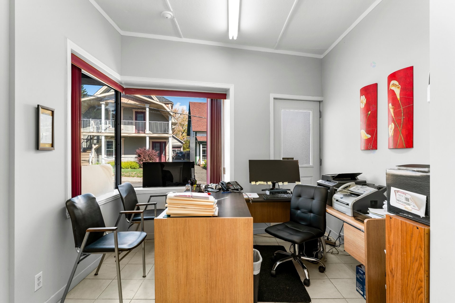 









24

 - 26


Rue Court

,
Coaticook,




QC
J1A1K9

