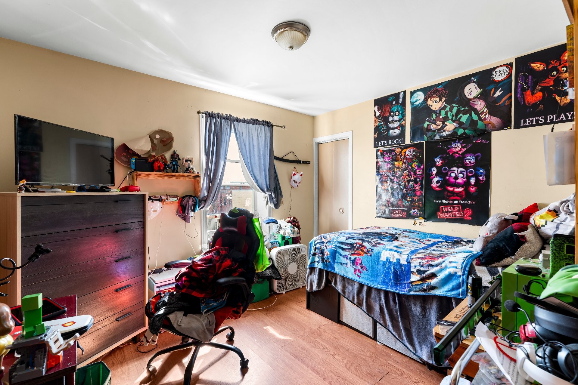 









24

 - 26


Rue Court

,
Coaticook,




QC
J1A1K9

