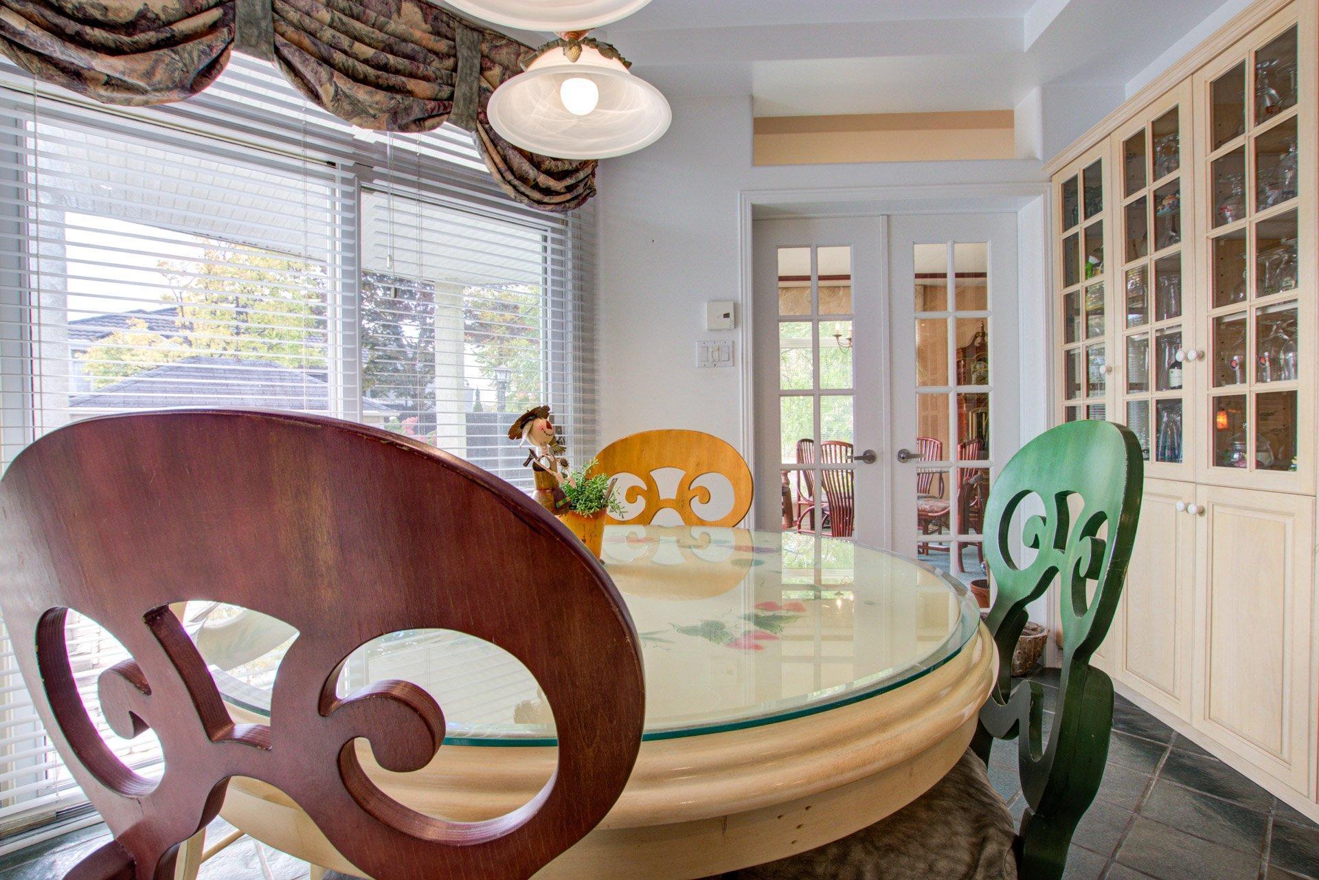 









1708


Rue de la Biche

,
Longueuil (Le Vieux-Longueuil),




QC
J4N1M9

