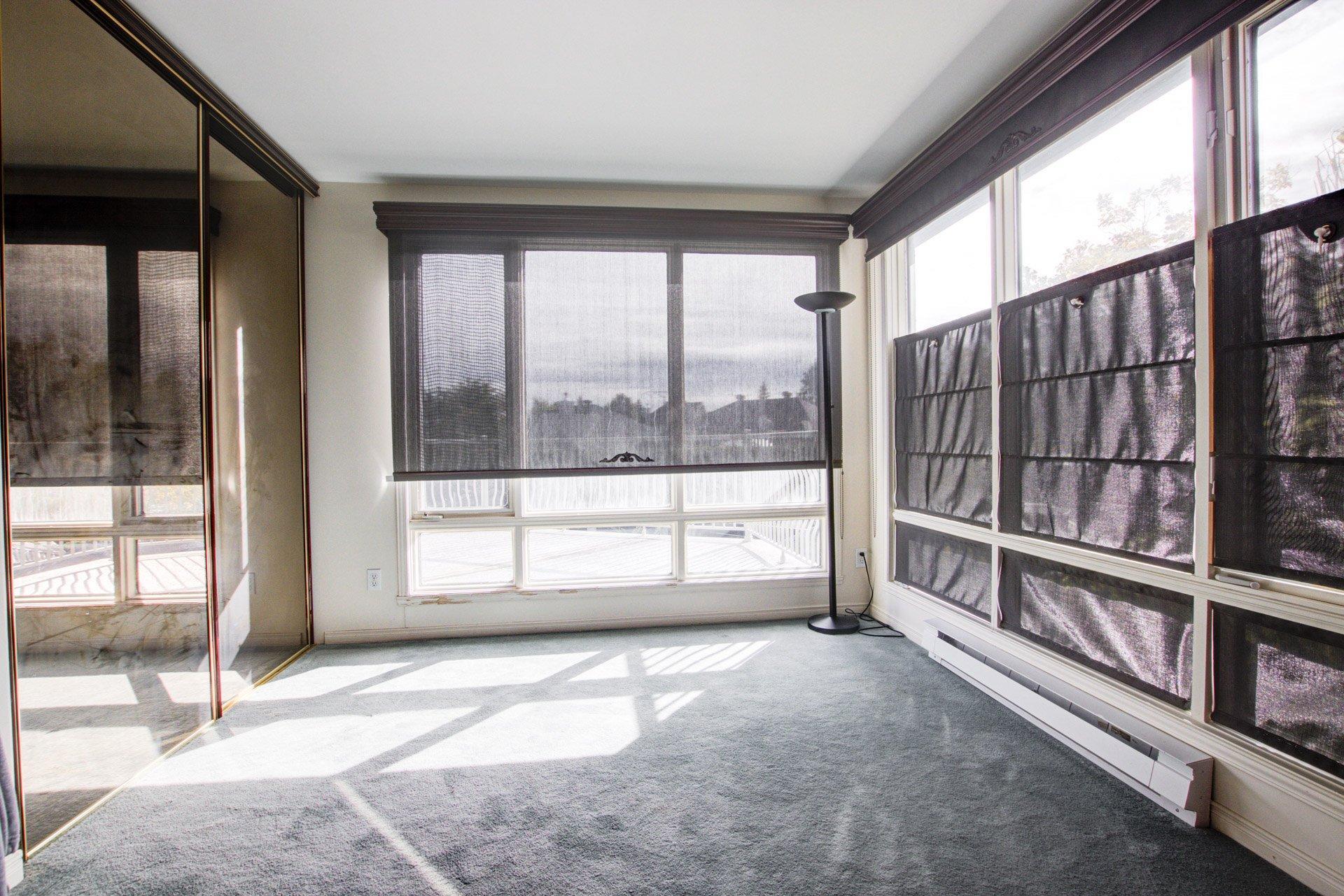 









1708


Rue de la Biche

,
Longueuil (Le Vieux-Longueuil),




QC
J4N1M9

