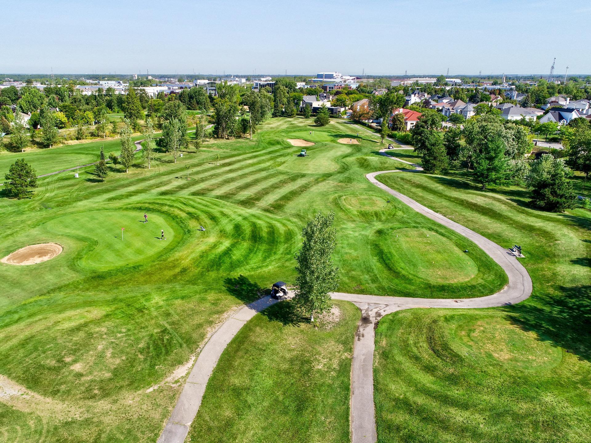 









1708


Rue de la Biche

,
Longueuil (Le Vieux-Longueuil),




QC
J4N1M9

