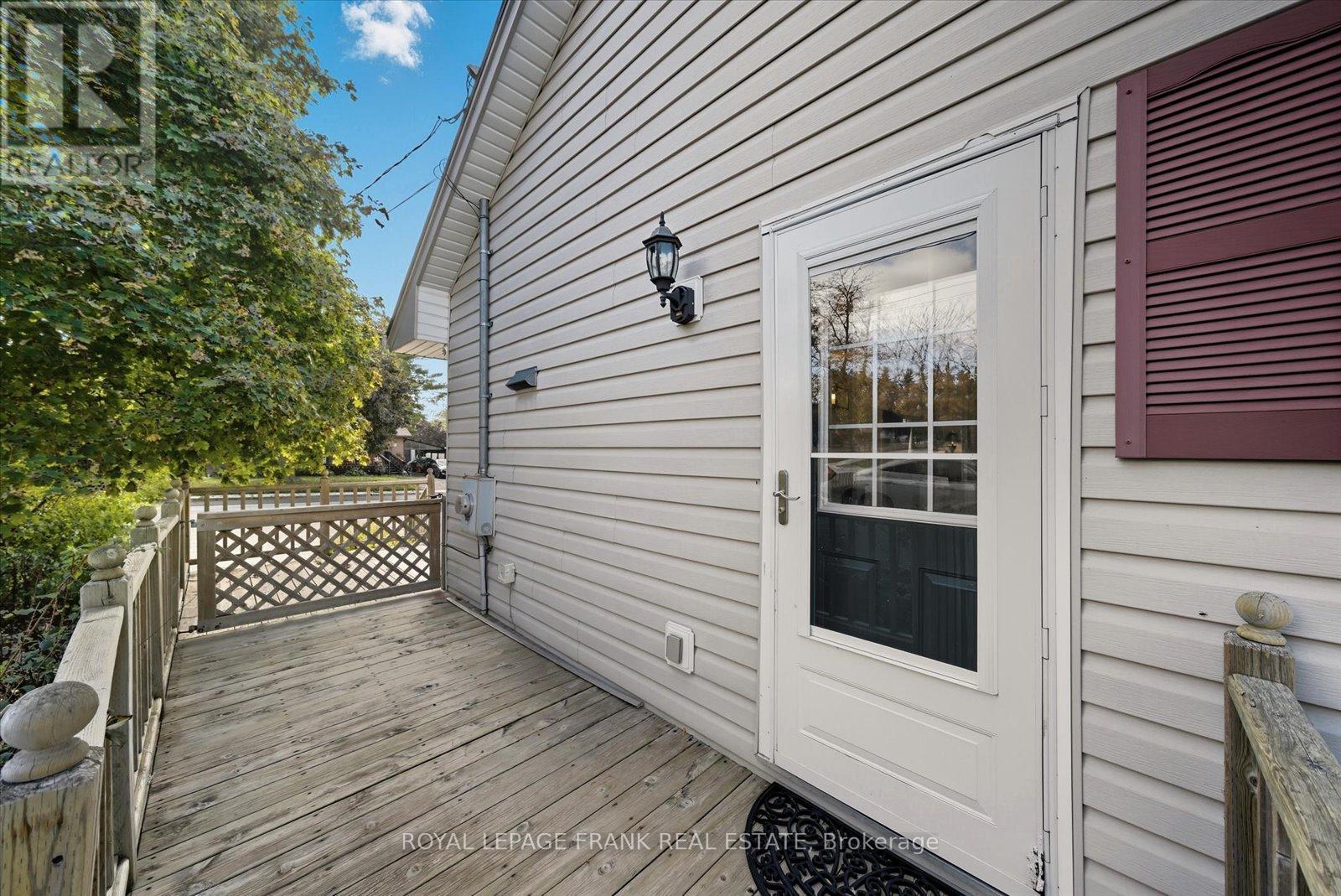 












34 RIVERVIEW ROAD

,
Kawartha Lakes (Lindsay),




Ontario
K9V1B3

