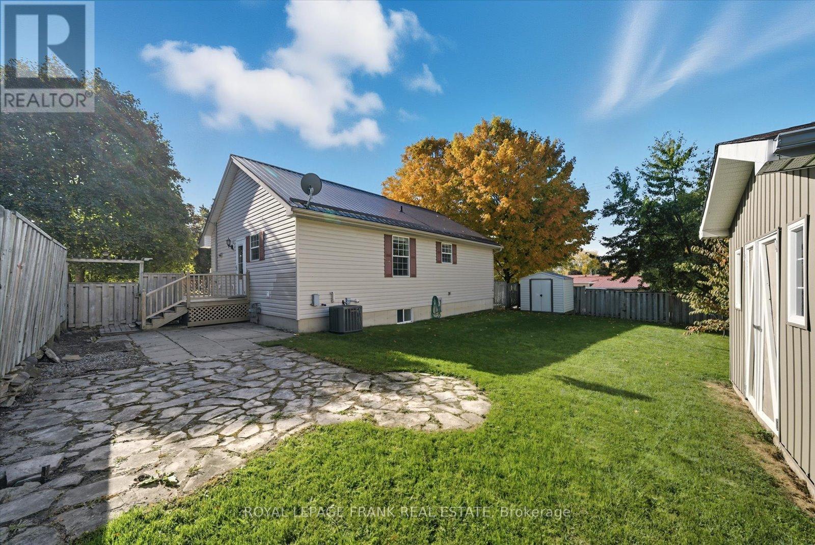 












34 RIVERVIEW ROAD

,
Kawartha Lakes (Lindsay),




Ontario
K9V1B3

