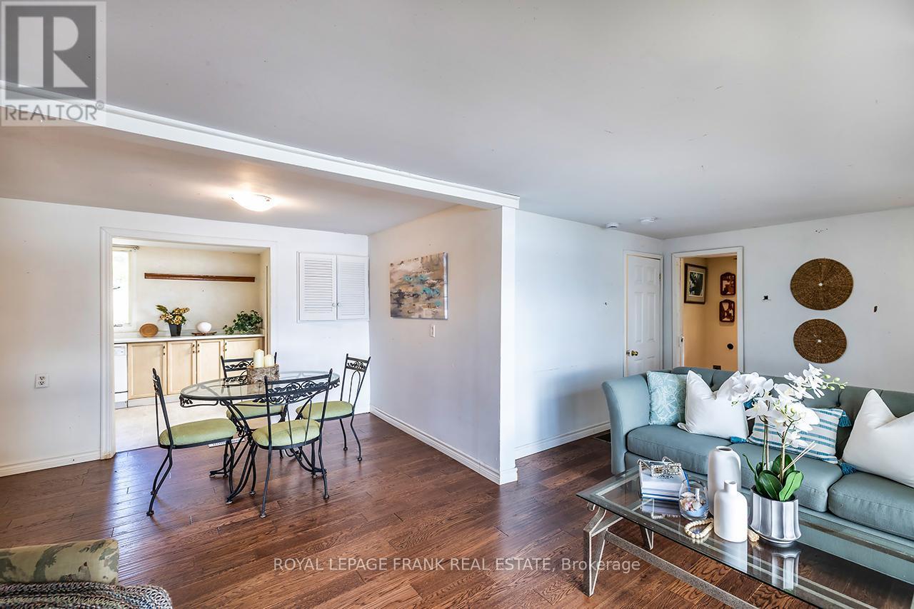 












119 OAKDENE CRESCENT

,
Kawartha Lakes (Little Britain),




Ontario
K0M2C0

