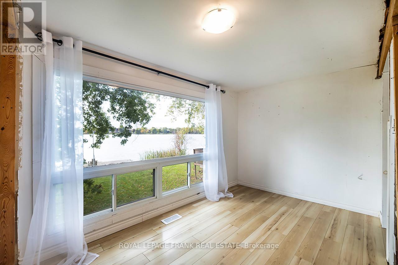 












119 OAKDENE CRESCENT

,
Kawartha Lakes (Little Britain),




Ontario
K0M2C0

