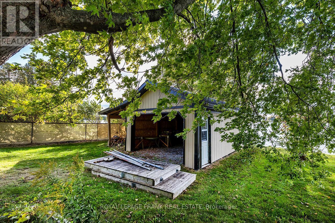












119 OAKDENE CRESCENT

,
Kawartha Lakes (Little Britain),




Ontario
K0M2C0

