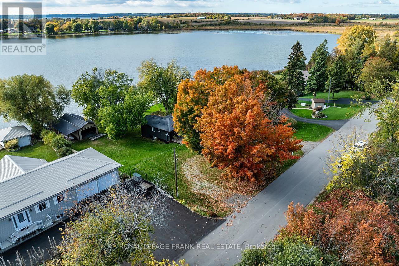 












119 OAKDENE CRESCENT

,
Kawartha Lakes (Little Britain),




Ontario
K0M2C0

