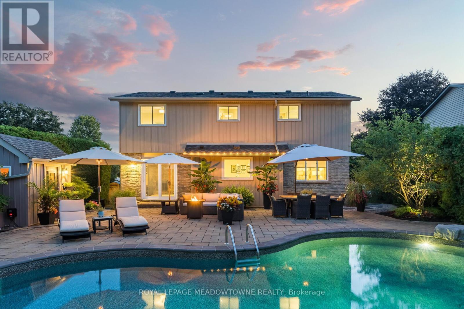 












25 HILLSIDE DRIVE

,
Halton Hills,




Ontario
L7G4W2

