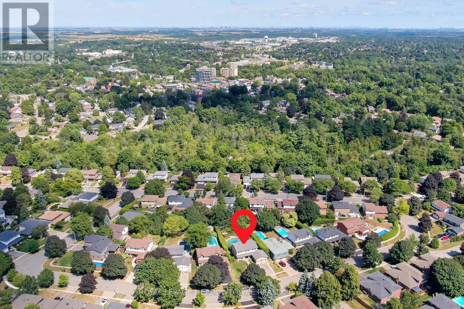 












25 HILLSIDE DRIVE

,
Halton Hills,




Ontario
L7G4W2

