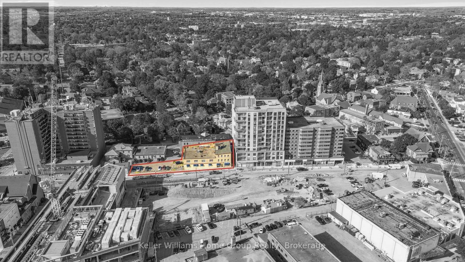 












40 BAKER STREET

,
Guelph (Downtown),




Ontario
N1H4G1

