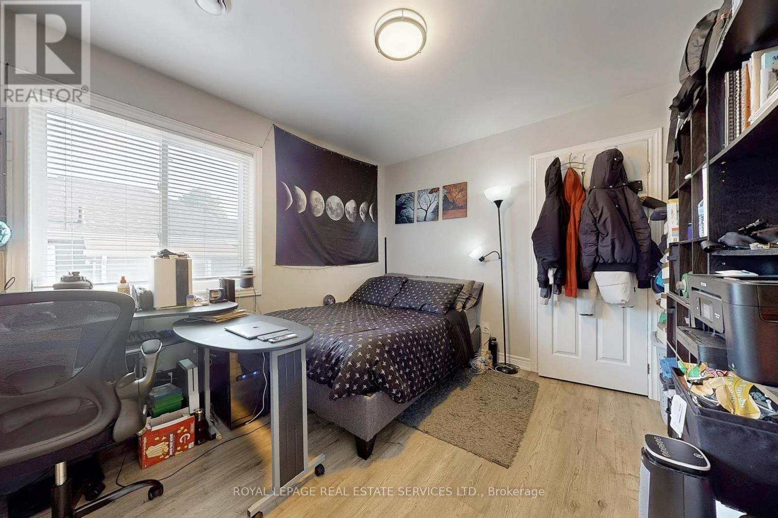 












89 LOUTH STREET

,
St. Catharines,




Ontario
L2S2T7

