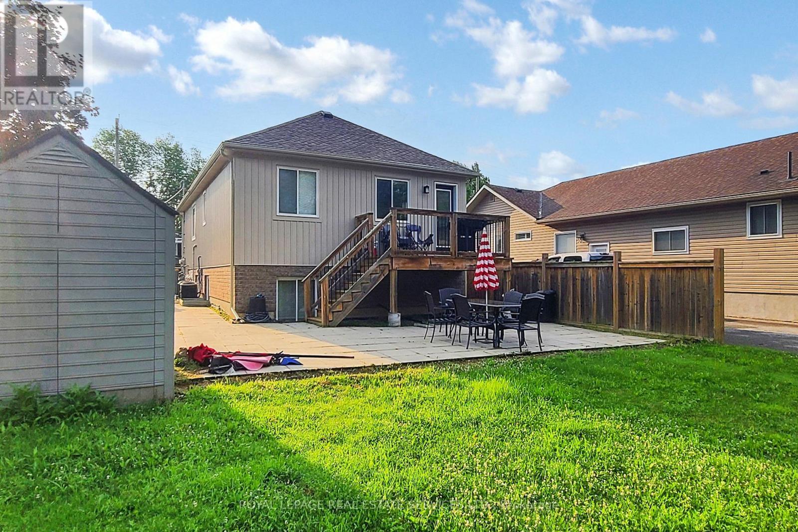 












89 LOUTH STREET

,
St. Catharines,




Ontario
L2S2T7

