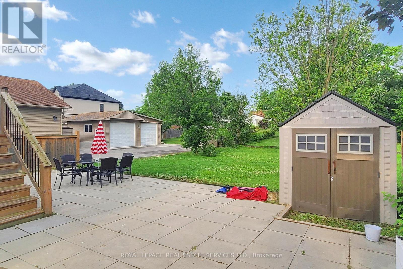 












89 LOUTH STREET

,
St. Catharines,




Ontario
L2S2T7

