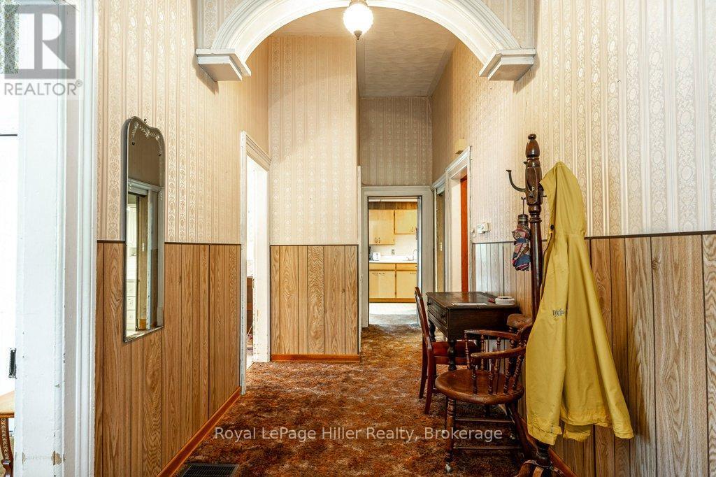 












121 WATER STREET

,
Stratford,




Ontario
N5A3C3

