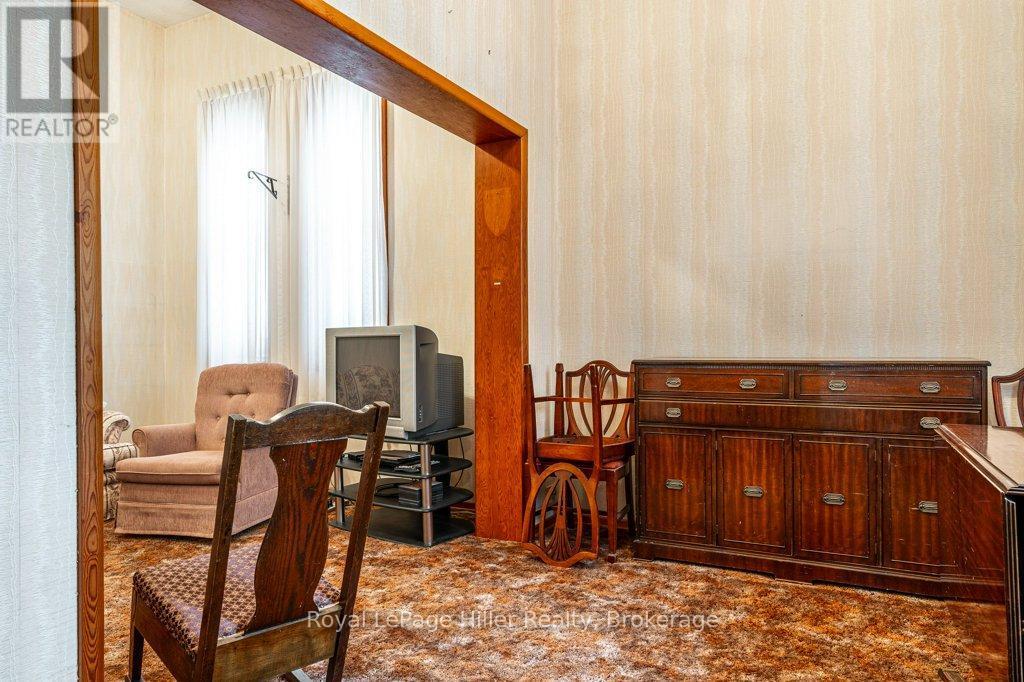 












121 WATER STREET

,
Stratford,




Ontario
N5A3C3

