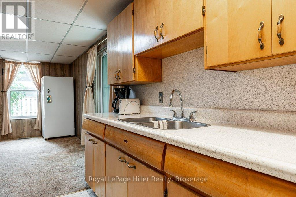 












121 WATER STREET

,
Stratford,




Ontario
N5A3C3


