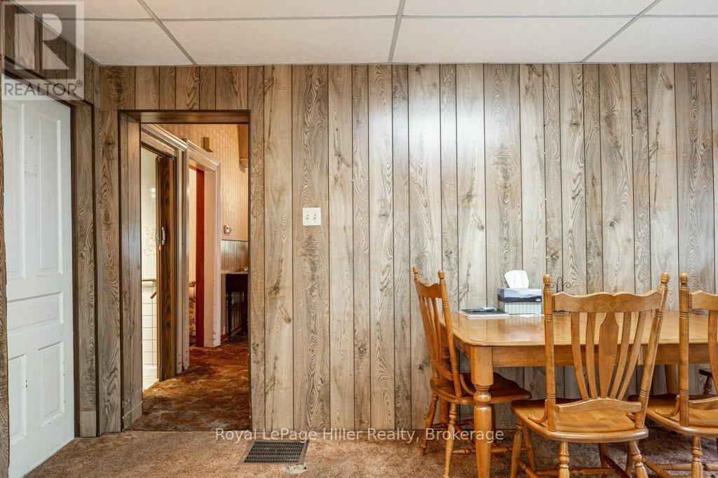 












121 WATER STREET

,
Stratford,




Ontario
N5A3C3

