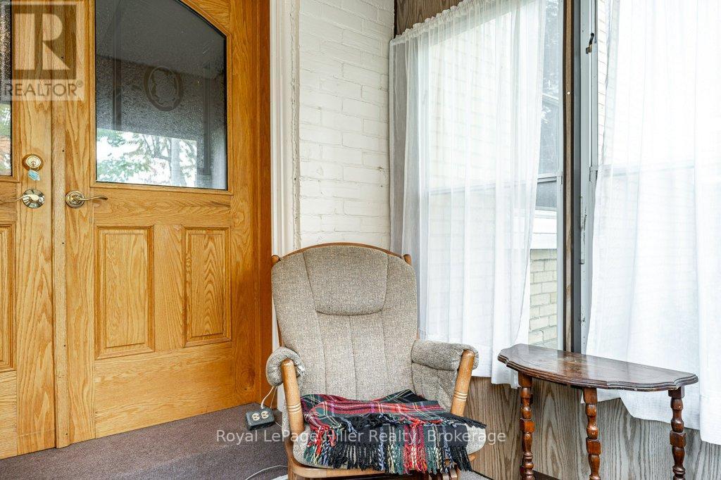 












121 WATER STREET

,
Stratford,




Ontario
N5A3C3

