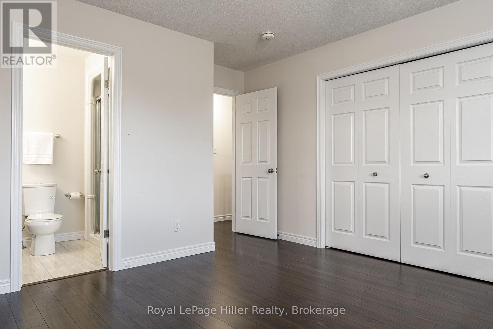 












112 THOMAS STREET

,
Stratford,




Ontario
N5A0E8

