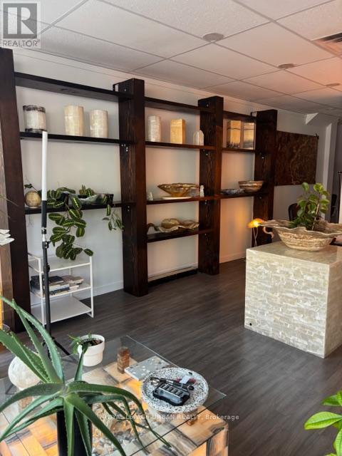 












2383 QUEEN STREET E

,
Toronto,




Ontario
M4E1H5

