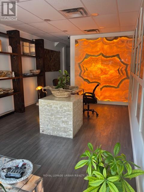












2383 QUEEN STREET E

,
Toronto,




Ontario
M4E1H5

