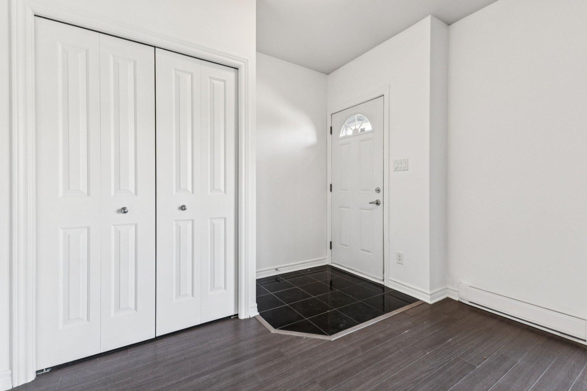 









629


Boul. des Grives

, 2,
Gatineau (Hull),




QC
J9A0C2

