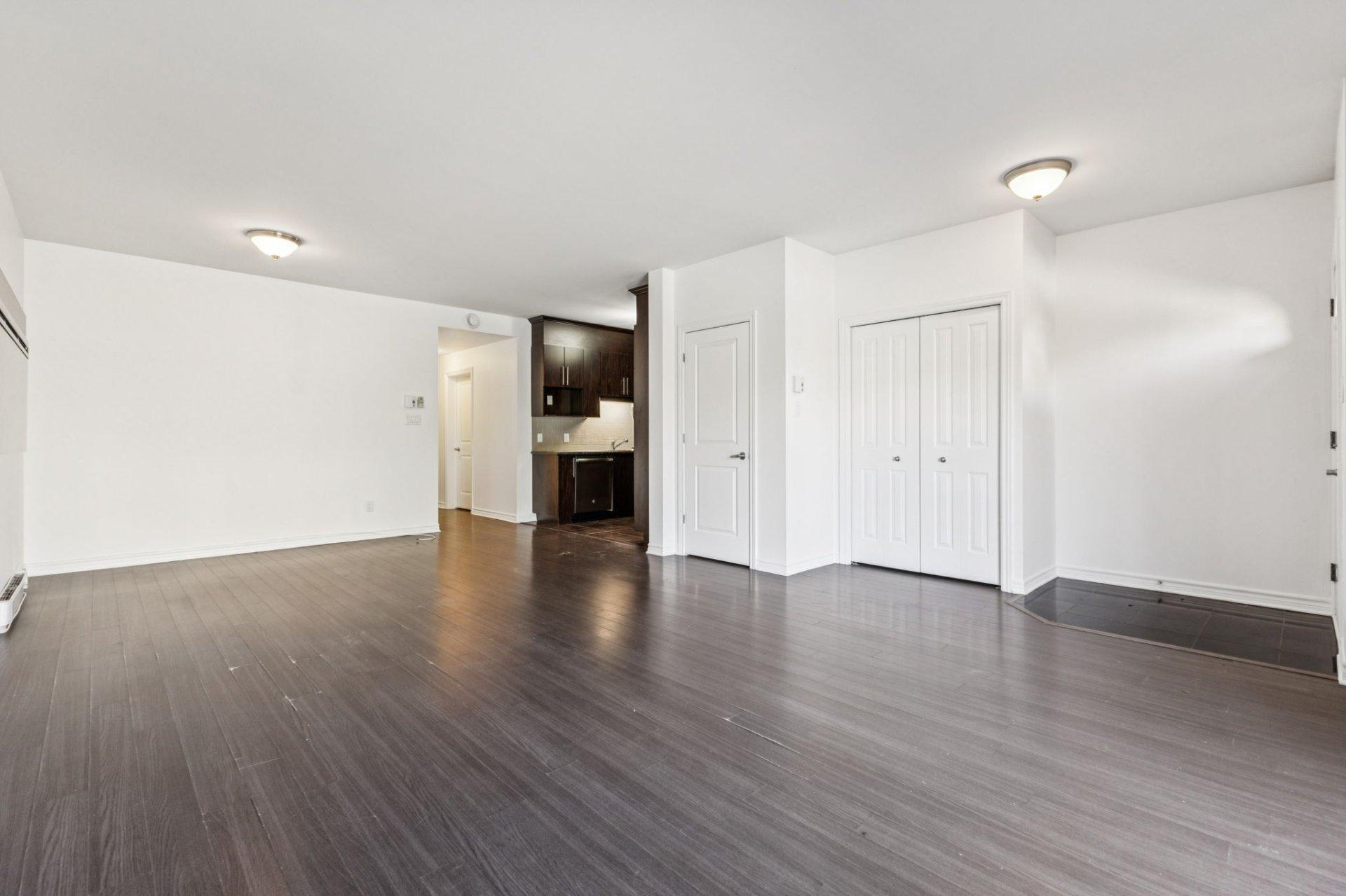 









629


Boul. des Grives

, 2,
Gatineau (Hull),




QC
J9A0C2

