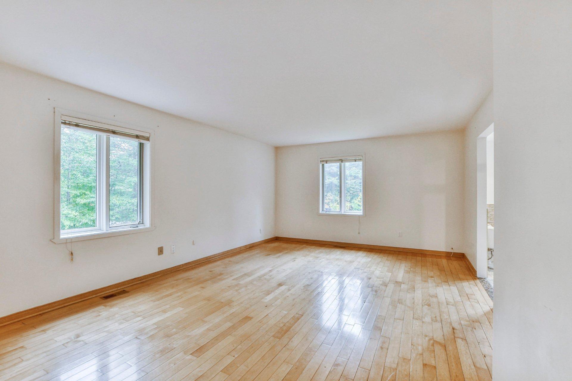 









116


Ch. des Topazes

,
Saint-Sauveur,




QC
J0R1R2

