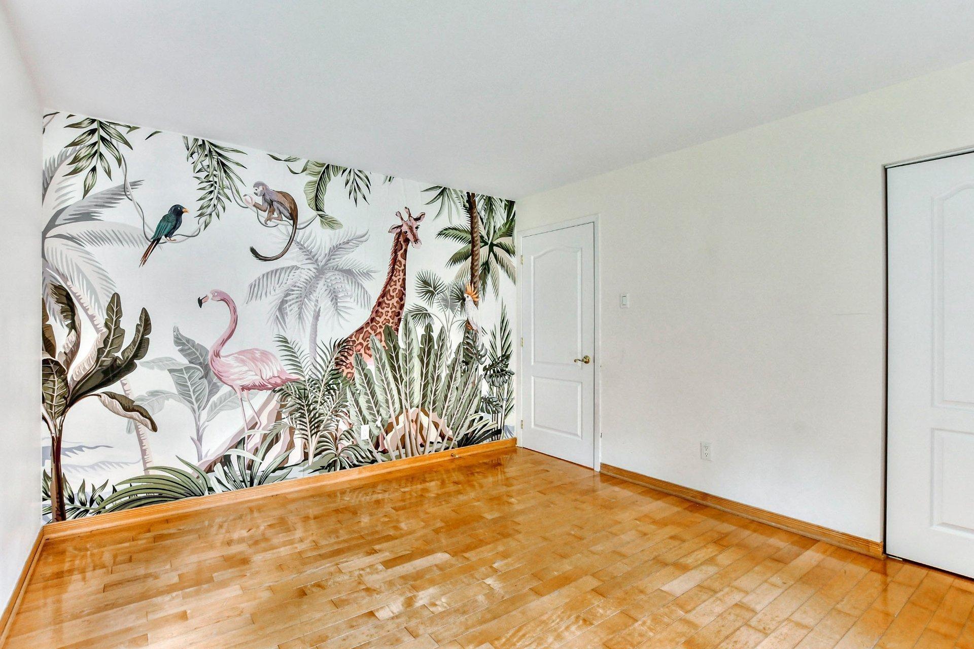 









116


Ch. des Topazes

,
Saint-Sauveur,




QC
J0R1R2


