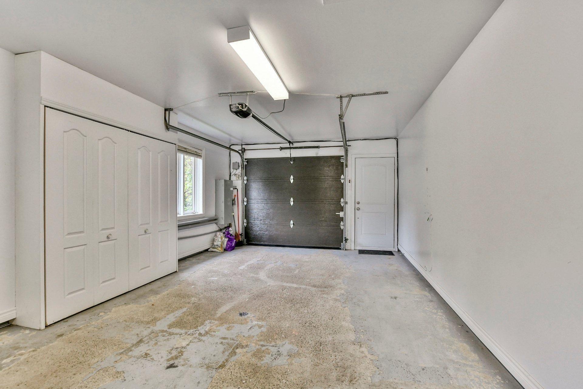 









116


Ch. des Topazes

,
Saint-Sauveur,




QC
J0R1R2

