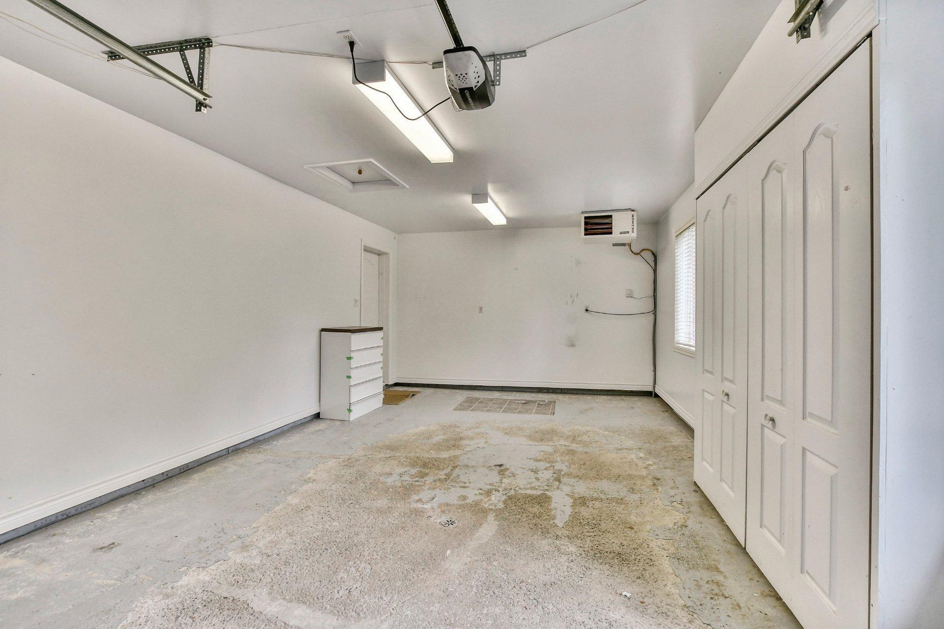 









116


Ch. des Topazes

,
Saint-Sauveur,




QC
J0R1R2

