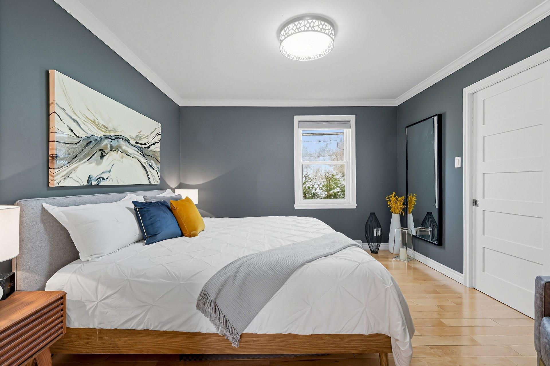 









384


Rue Bégin

,
Granby,




QC
J2G5P8

