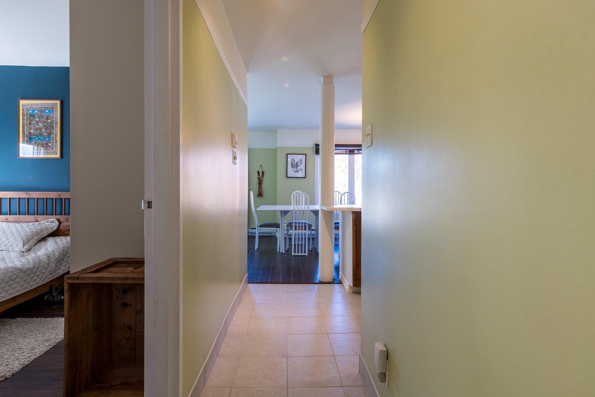 









556


Ch. Réal

, 309,
Sutton,




QC
J0E2K0

