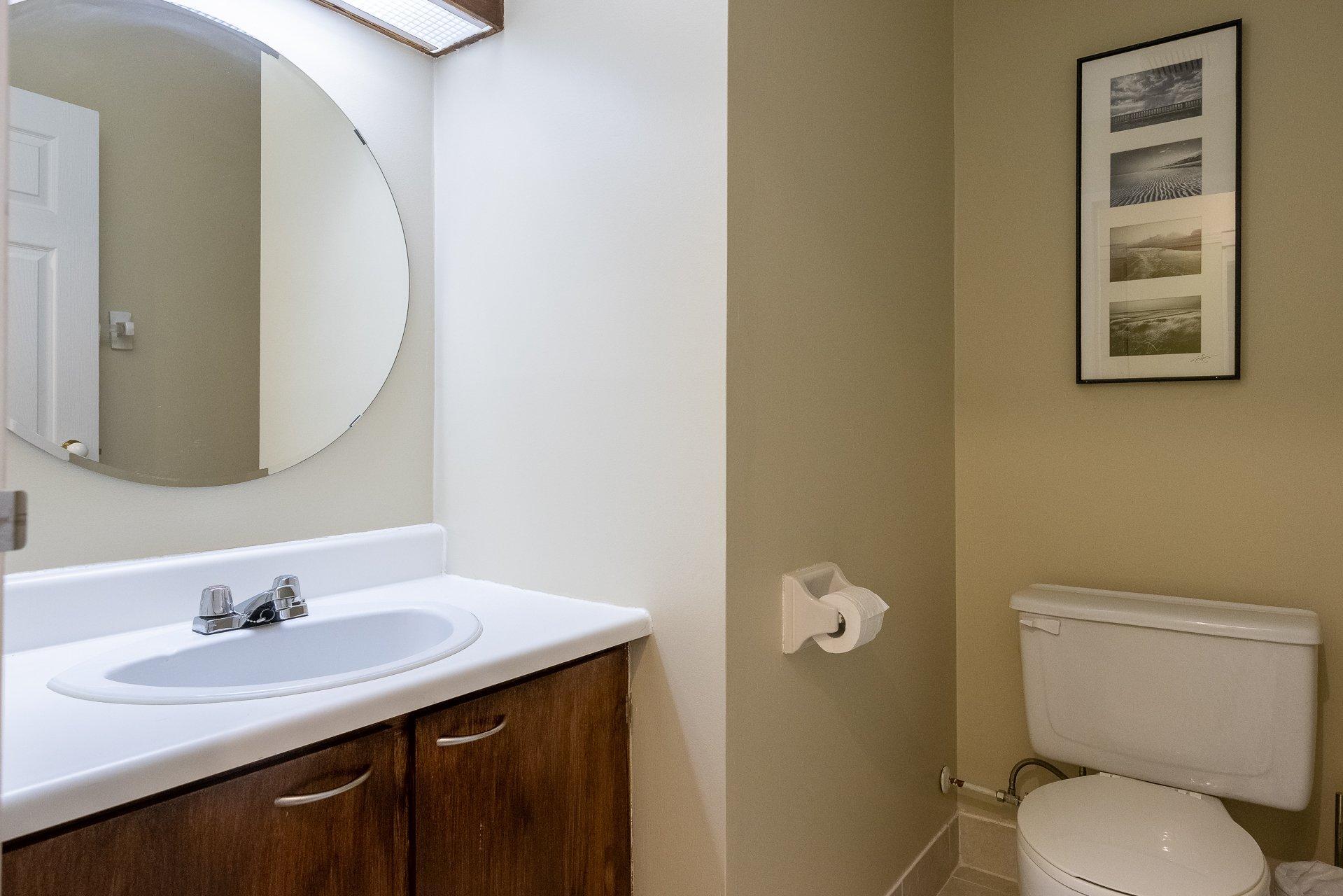 









556


Ch. Réal

, 309,
Sutton,




QC
J0E2K0

