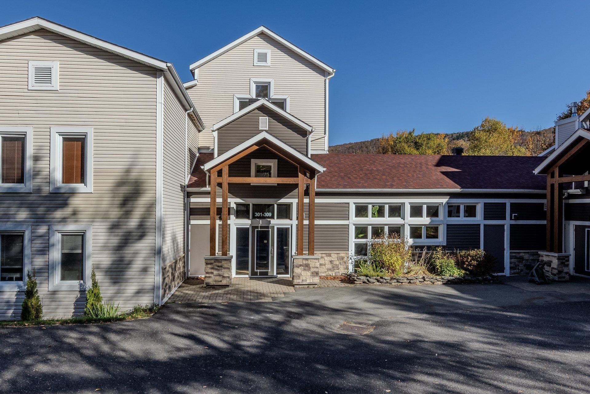 









556


Ch. Réal

, 309,
Sutton,




QC
J0E2K0

