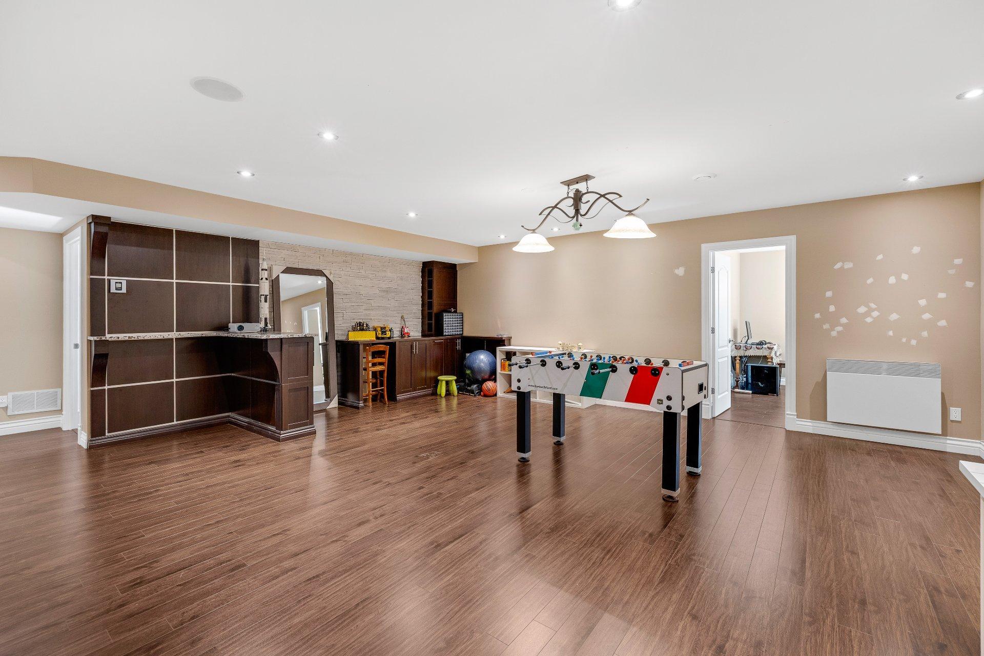 









5


Rue des Ancolies

,
Blainville,




QC
J7C6A9

