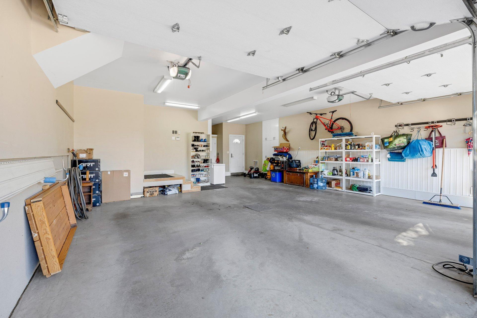 









5


Rue des Ancolies

,
Blainville,




QC
J7C6A9

