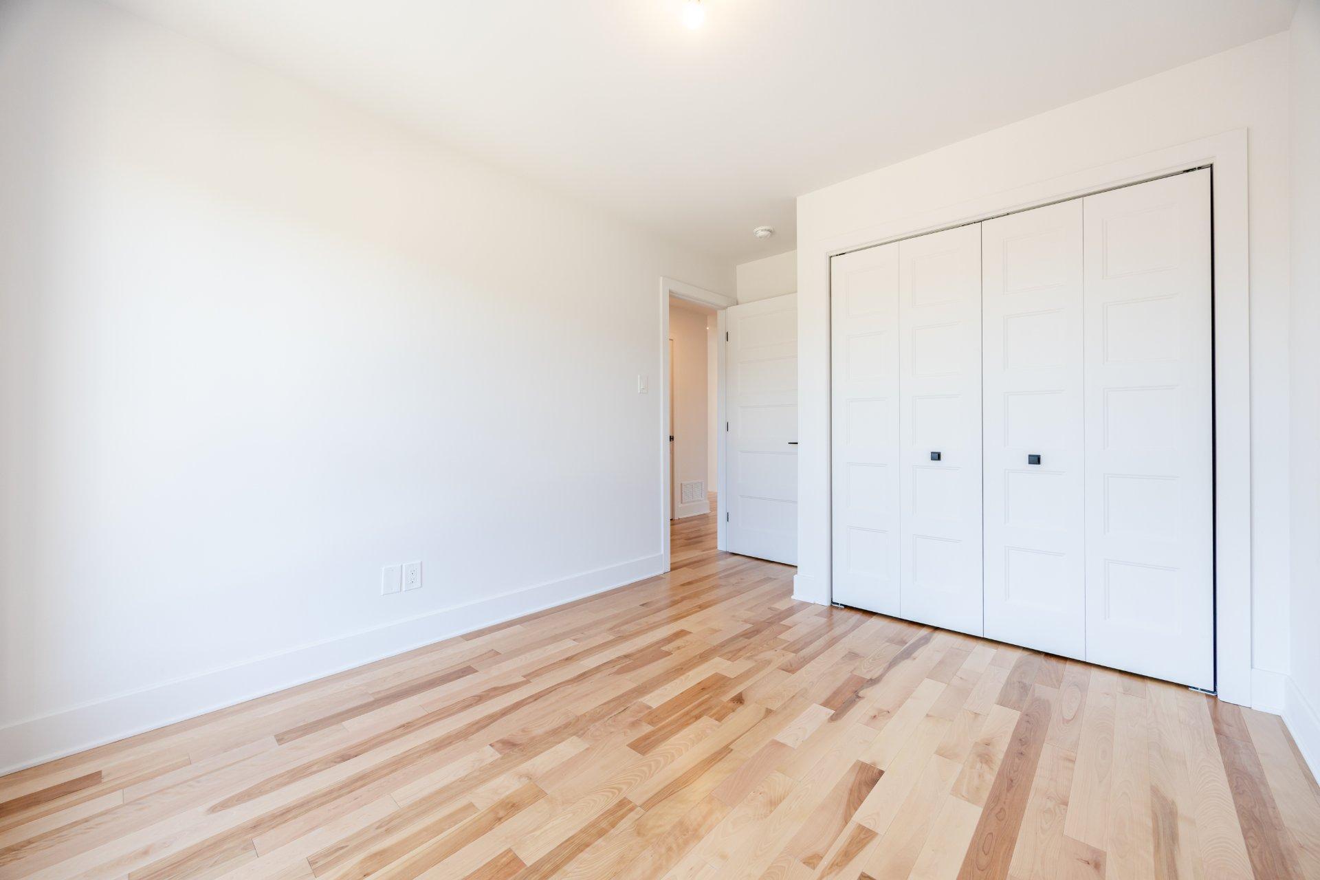 









7Z


Rue de Beaumont

,
Blainville,




QC
J7B6B3

