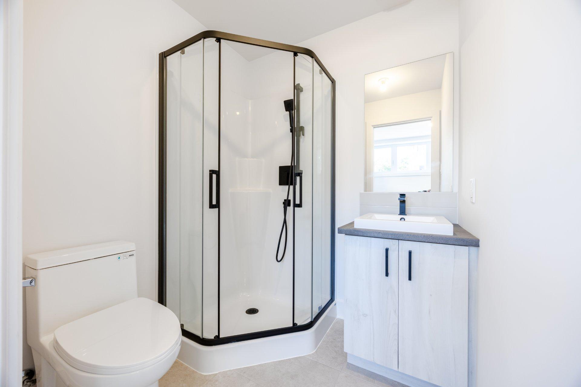 









7Z


Rue de Beaumont

,
Blainville,




QC
J7B6B3

