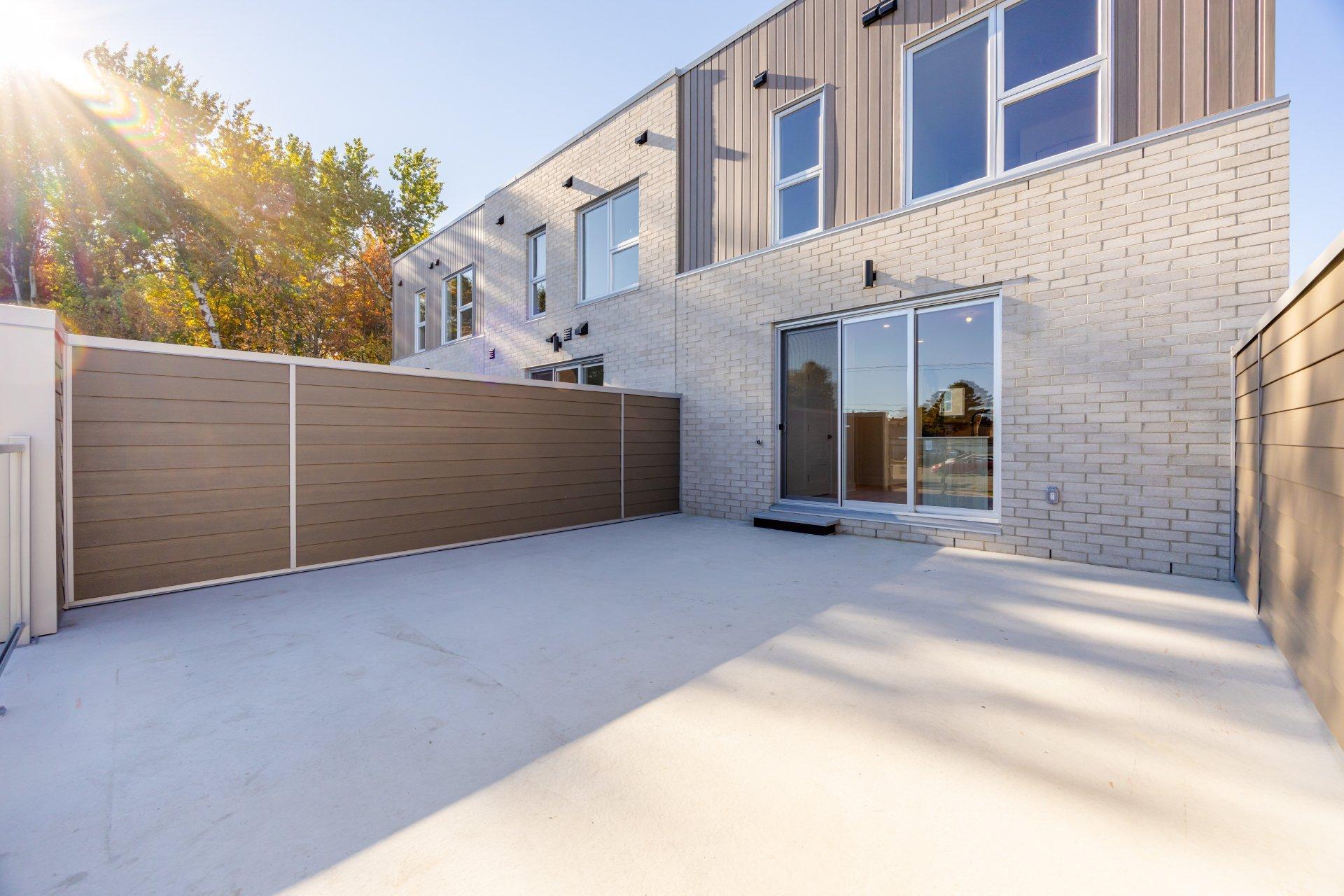 









7Z


Rue de Beaumont

,
Blainville,




QC
J7B6B3

