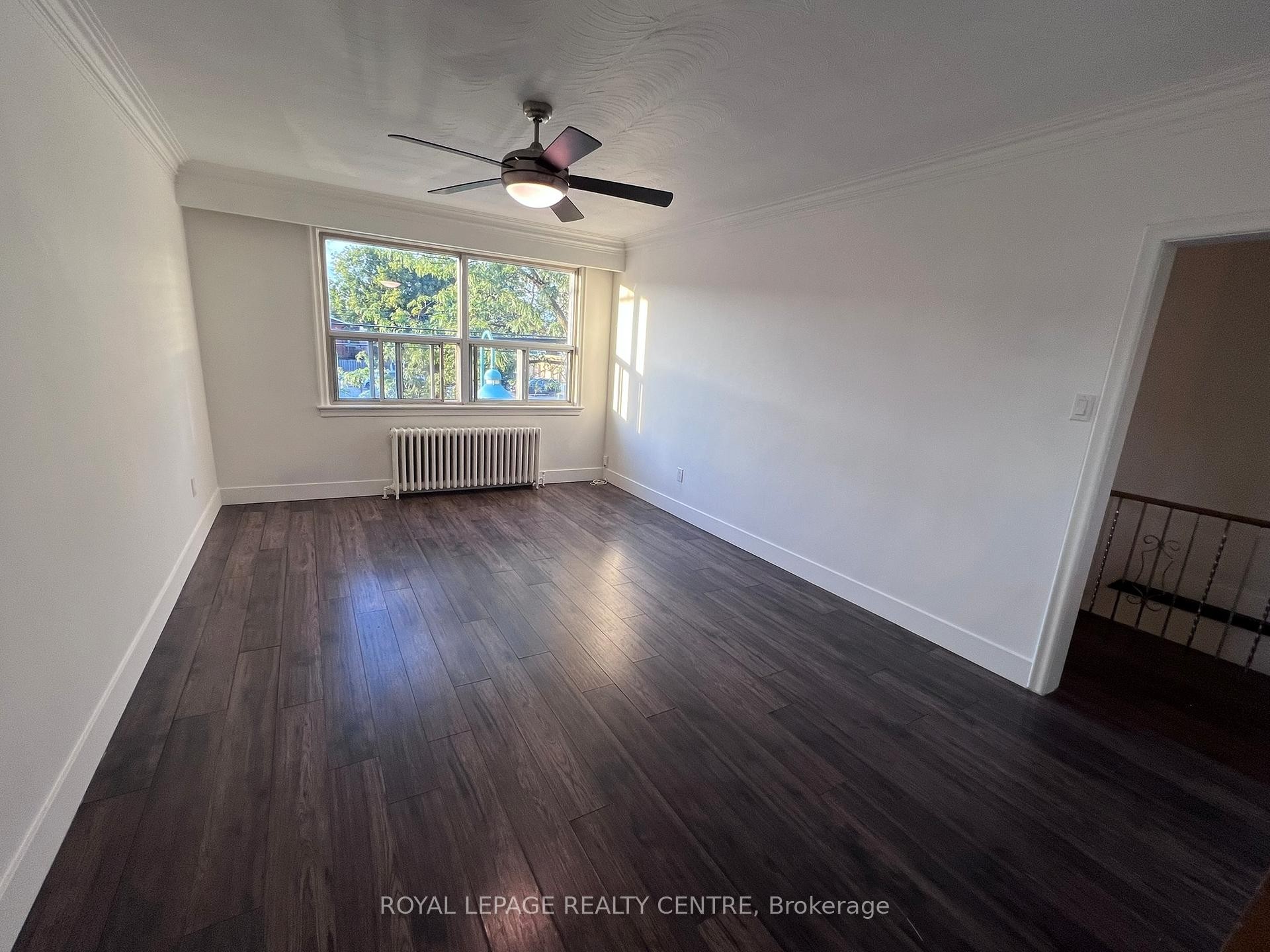 









3351


Lake Shore

Boulevard West, 1,
Toronto,




ON
M8W 1N1

