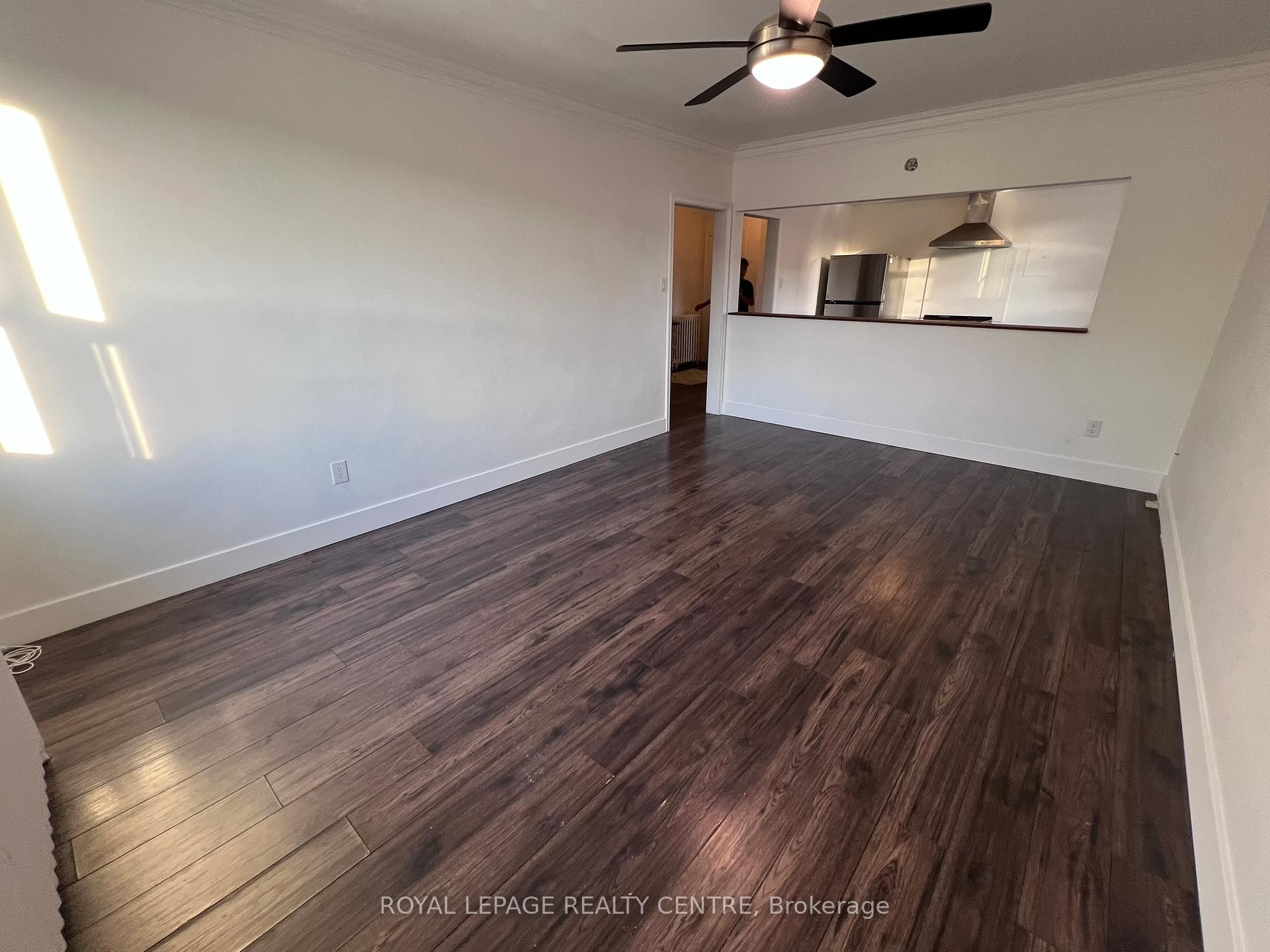 









3351


Lake Shore

Boulevard West, 1,
Toronto,




ON
M8W 1N1

