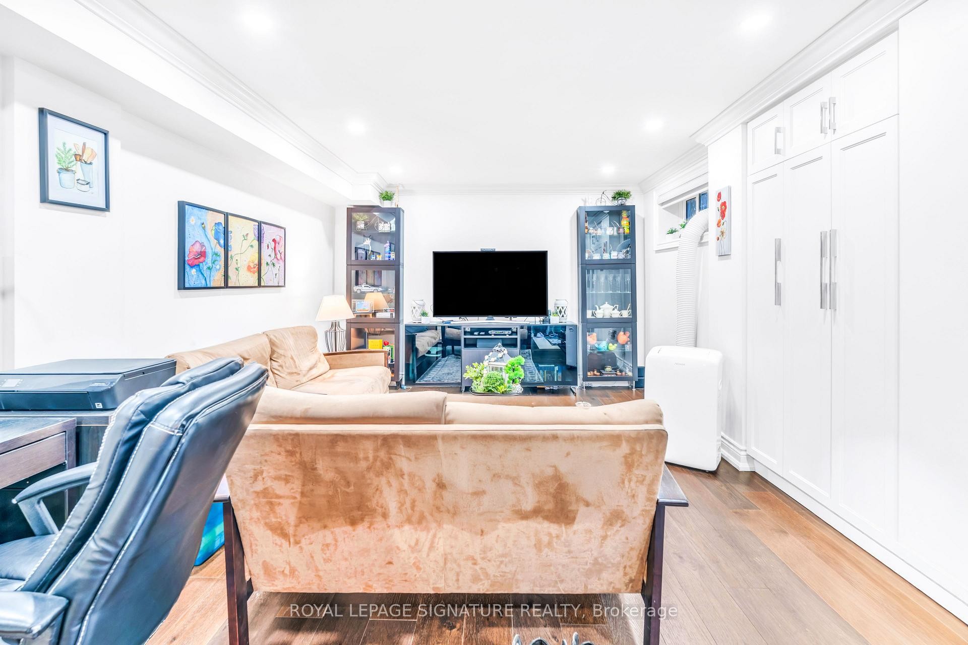 









88


Olsen

Drive,
Toronto,




ON
M3A 3J3

