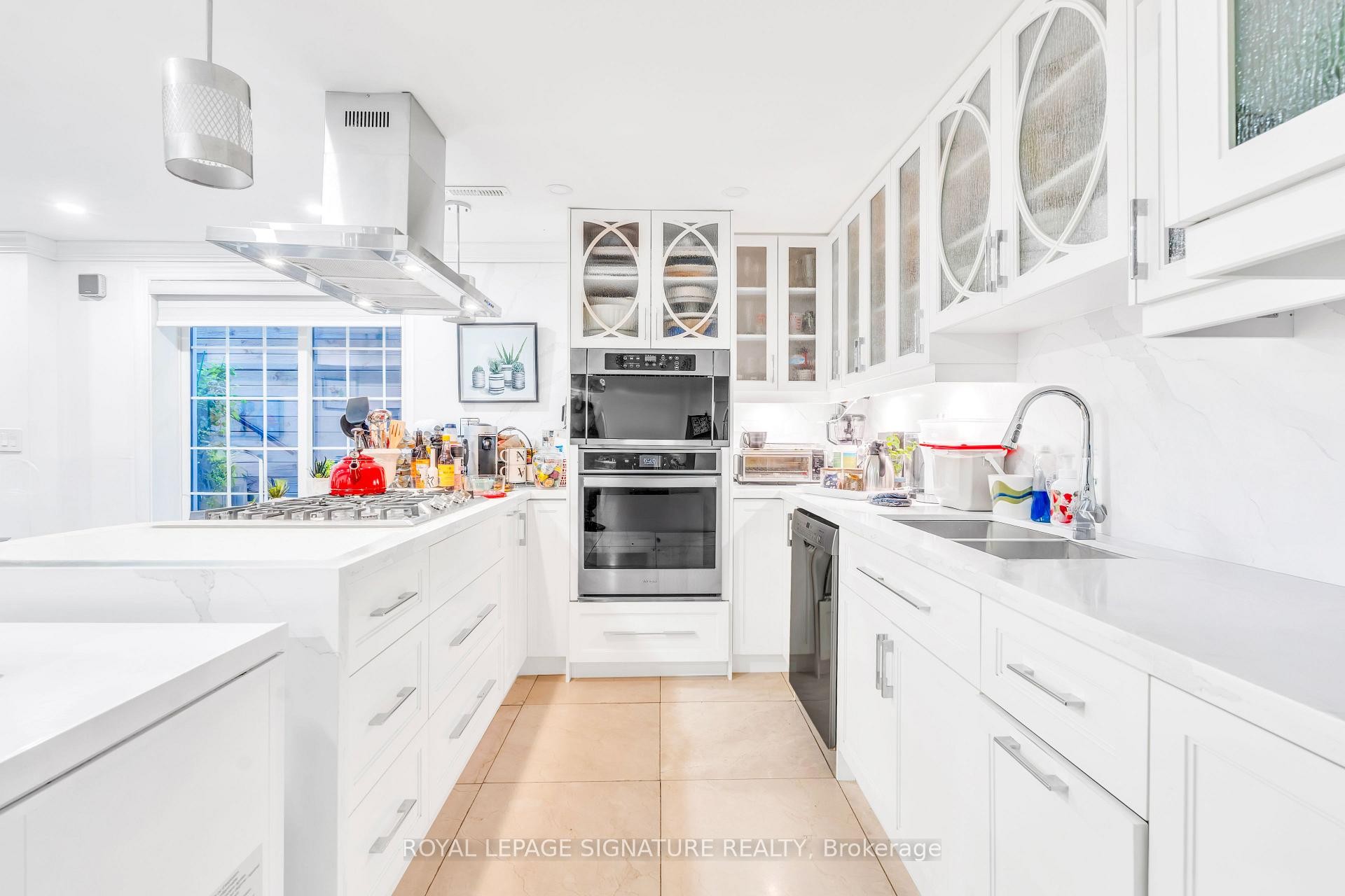 









88


Olsen

Drive,
Toronto,




ON
M3A 3J3

