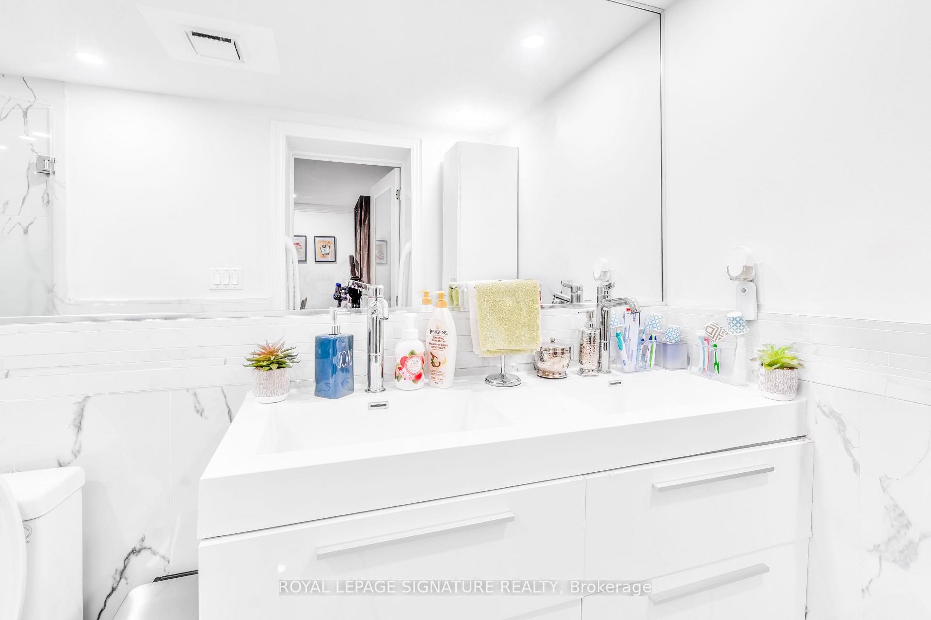 









88


Olsen

Drive,
Toronto,




ON
M3A 3J3

